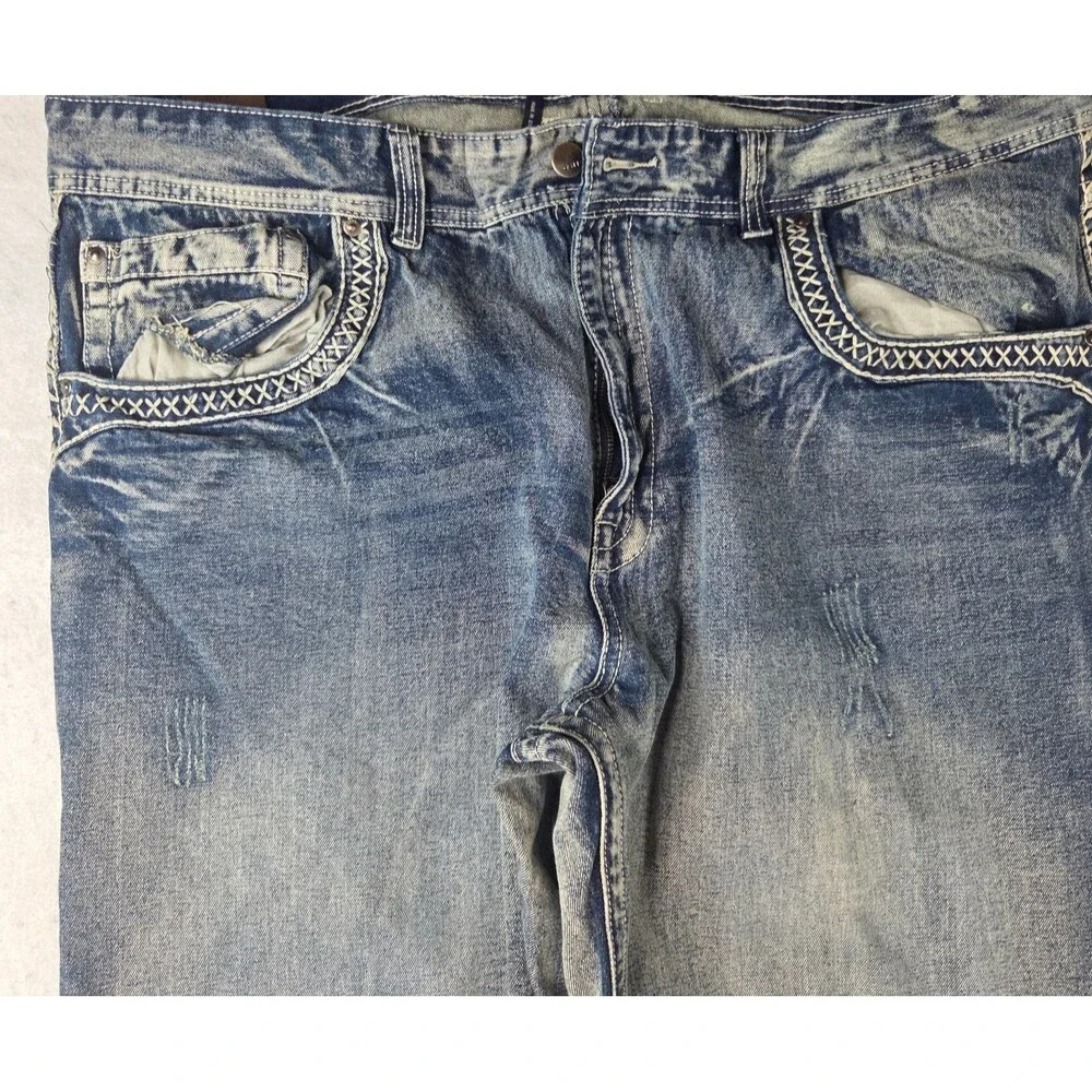 GS115 Bleeker Slim Fit Jeans Men's Size 46 Light Wash Distressed Denim